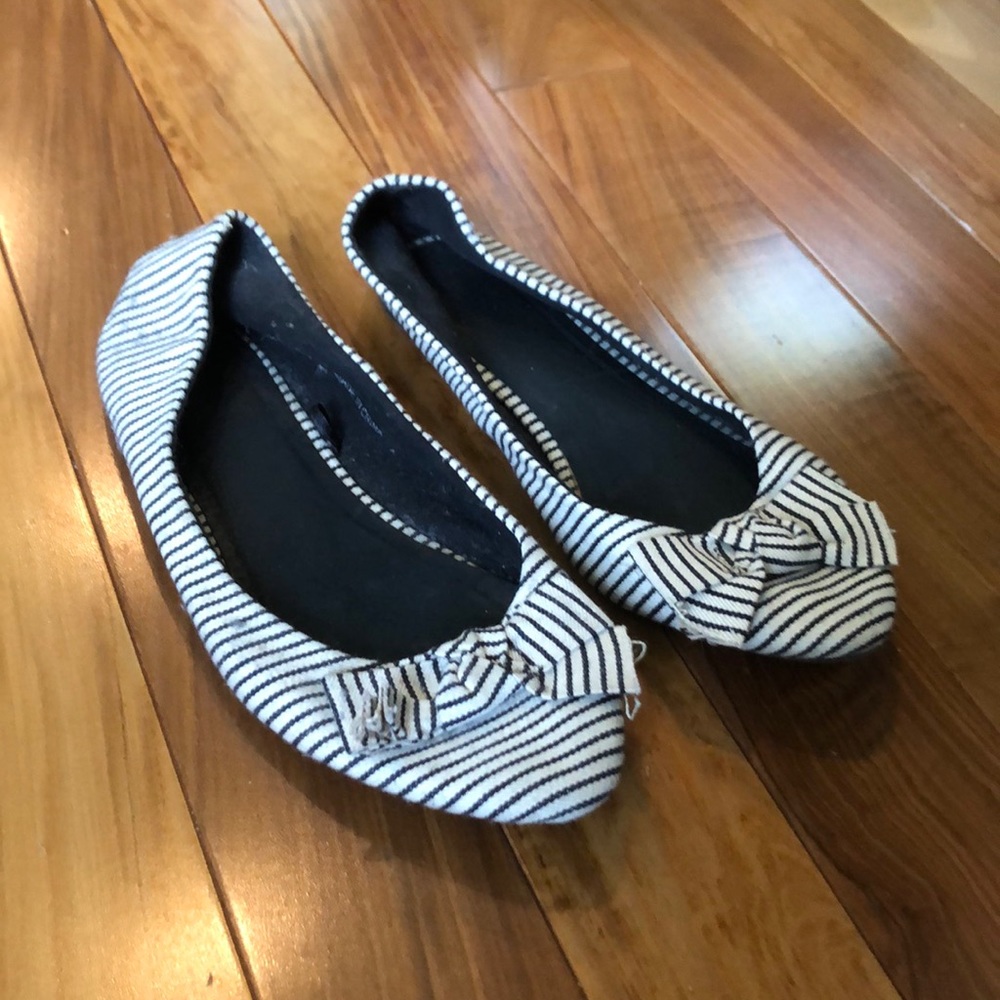 Forever 21 striped flats
